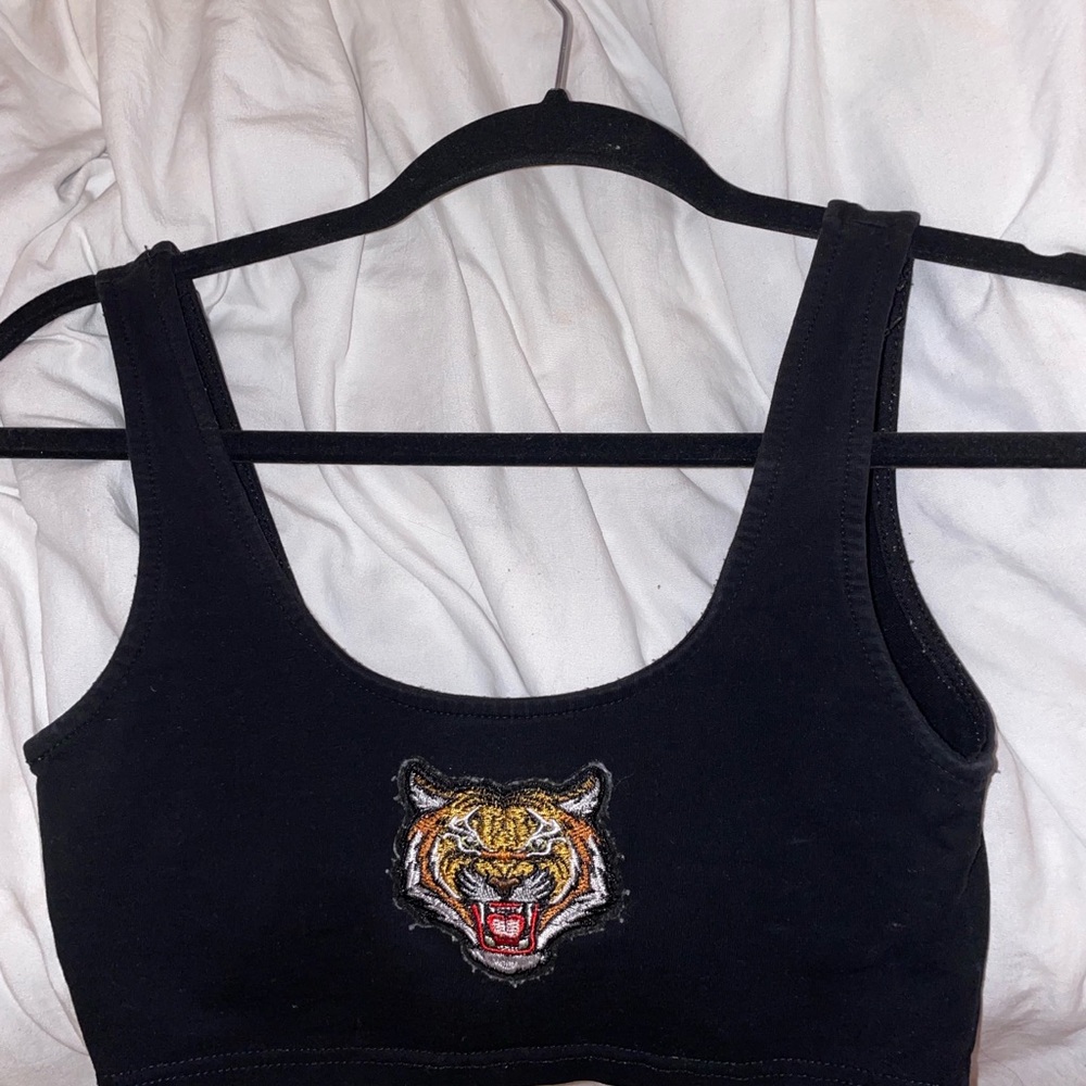 adika top